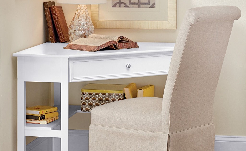 decorate your small self contained bedroom in nigeria