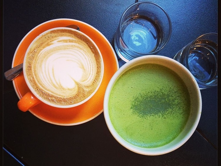 Caffeine In Coffee Vs Green Tea - Which Has More Caffeine?